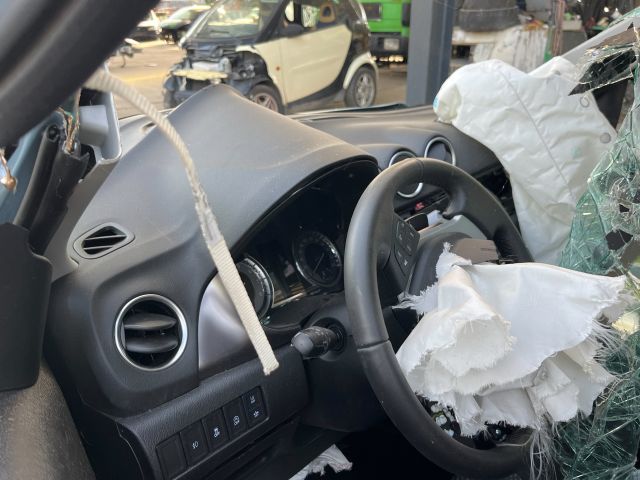 bontott SUZUKI VITARA Hátsó Ülés Szett