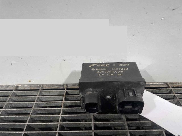 bontott SUZUKI VITARA Izzító Relé