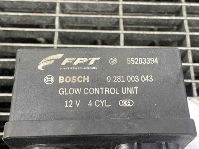 bontott SUZUKI VITARA Izzító Relé