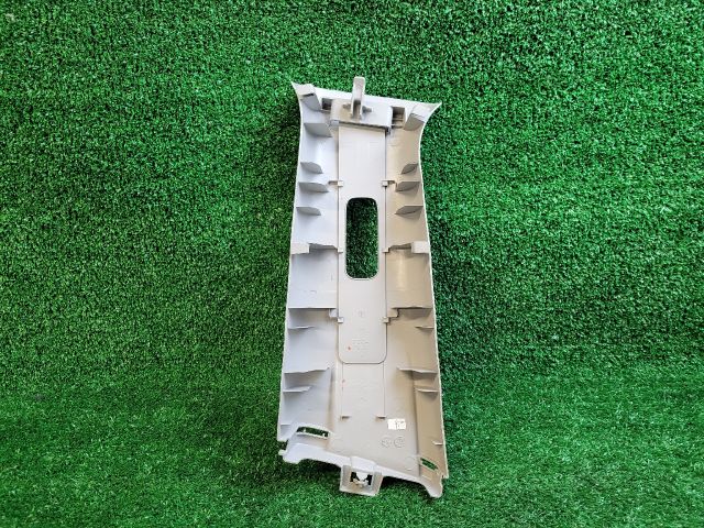 bontott SUZUKI VITARA Jobb B Oszlop Burkolat