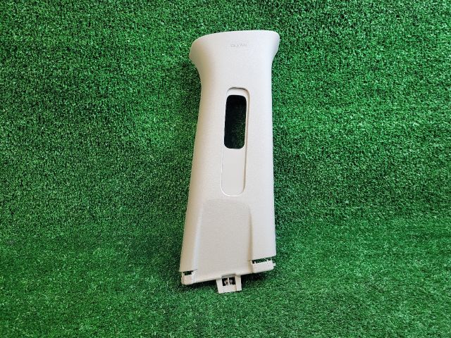 bontott SUZUKI VITARA Jobb B Oszlop Burkolat