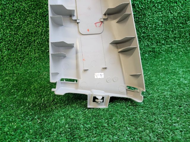 bontott SUZUKI VITARA Jobb B Oszlop Burkolat