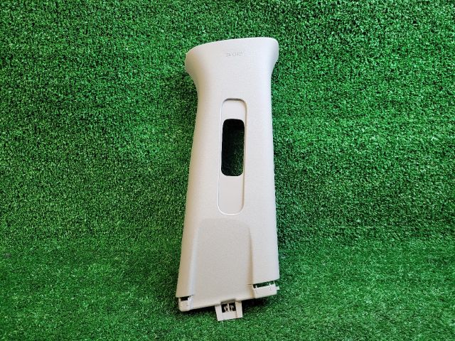 bontott SUZUKI VITARA Jobb B Oszlop Burkolat