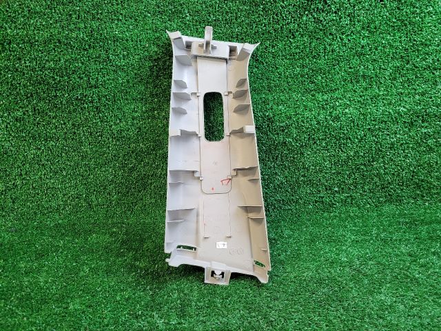 bontott SUZUKI VITARA Jobb B Oszlop Burkolat