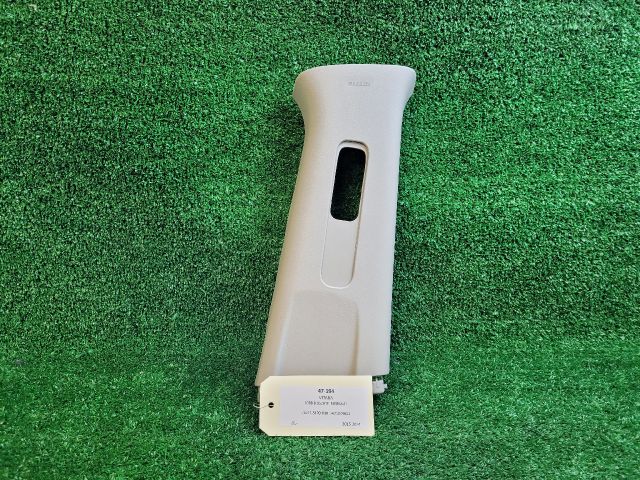 bontott SUZUKI VITARA Jobb B Oszlop Burkolat