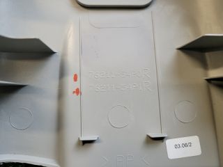 bontott SUZUKI VITARA Jobb B Oszlop Burkolat