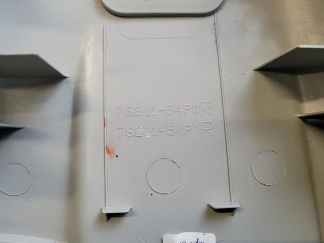 bontott SUZUKI VITARA Jobb B Oszlop Burkolat