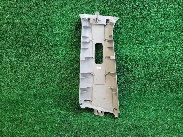 bontott SUZUKI VITARA Jobb B Oszlop Burkolat