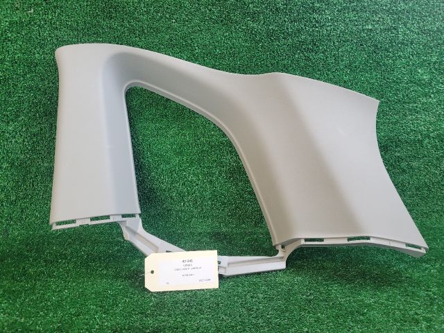 bontott SUZUKI VITARA Jobb C Oszlop Burkolat