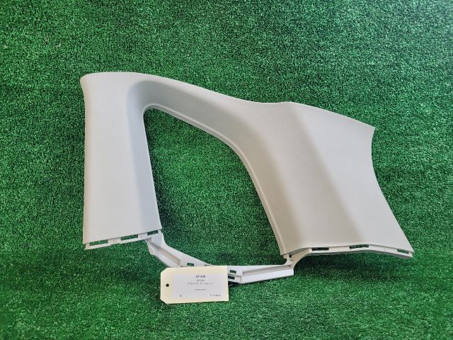 bontott SUZUKI VITARA Jobb C Oszlop Burkolat