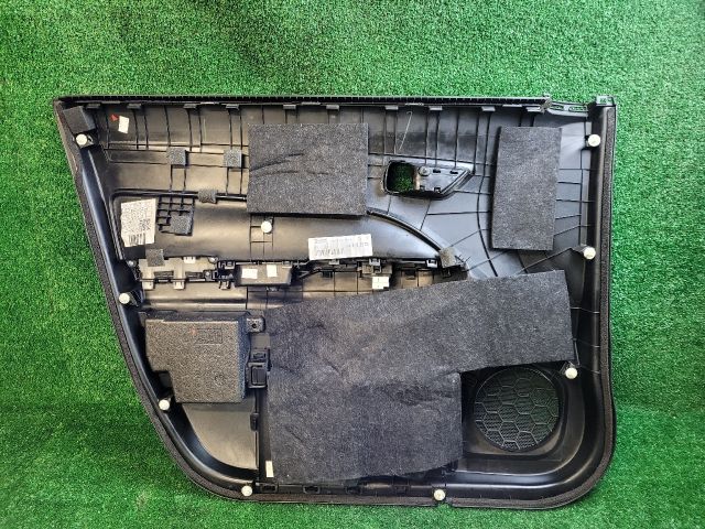 bontott SUZUKI VITARA Jobb első Ajtó Kárpit