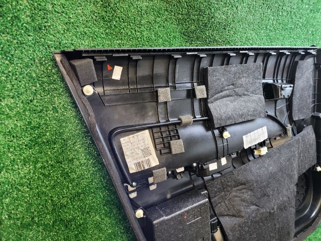 bontott SUZUKI VITARA Jobb első Ajtó Kárpit