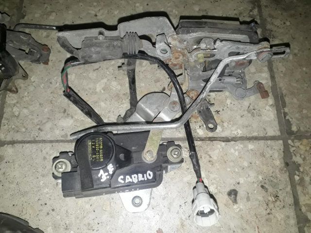 bontott SUZUKI VITARA Jobb első Ajtózár