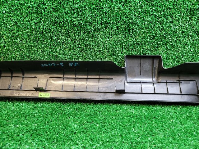 bontott SUZUKI VITARA Jobb első Belső Küszöb Burkolat