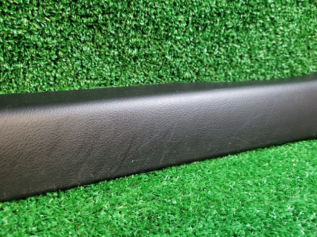 bontott SUZUKI VITARA Jobb első Belső Küszöb Burkolat