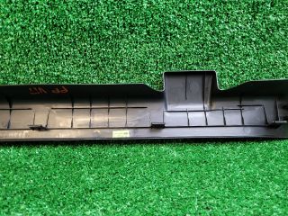 bontott SUZUKI VITARA Jobb első Belső Küszöb Burkolat