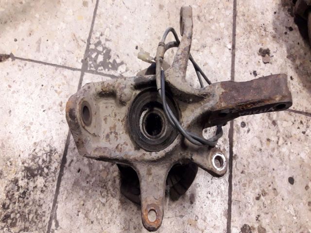 bontott SUZUKI VITARA Jobb első Csonkállvány Kerékaggyal