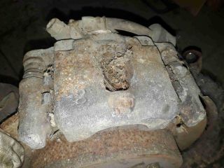 bontott SUZUKI VITARA Jobb első Csonkállvány Kerékaggyal