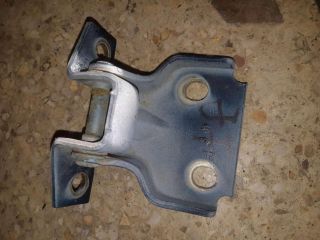 bontott SUZUKI VITARA Jobb első Felső Zsanér