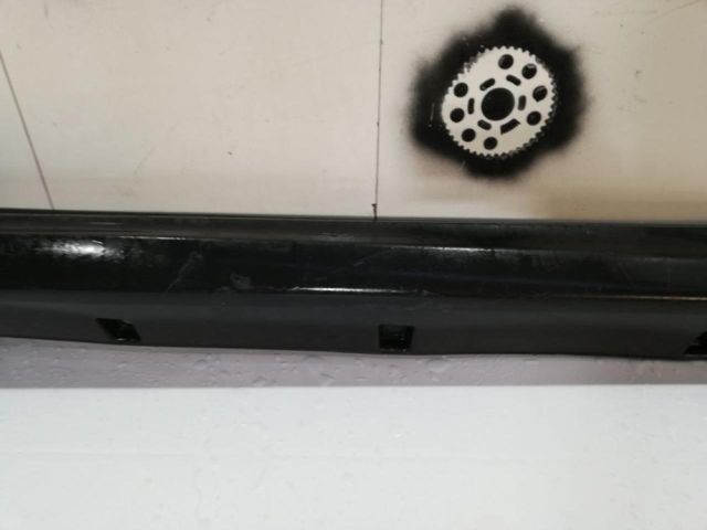 bontott SUZUKI VITARA Jobb első Küszöb Díszléc