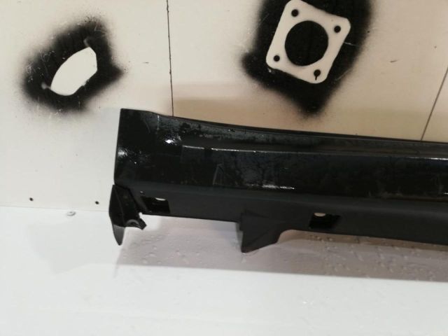 bontott SUZUKI VITARA Jobb első Küszöb Díszléc