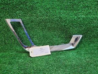 bontott SUZUKI VITARA Jobb első Lökhárító Díszléc