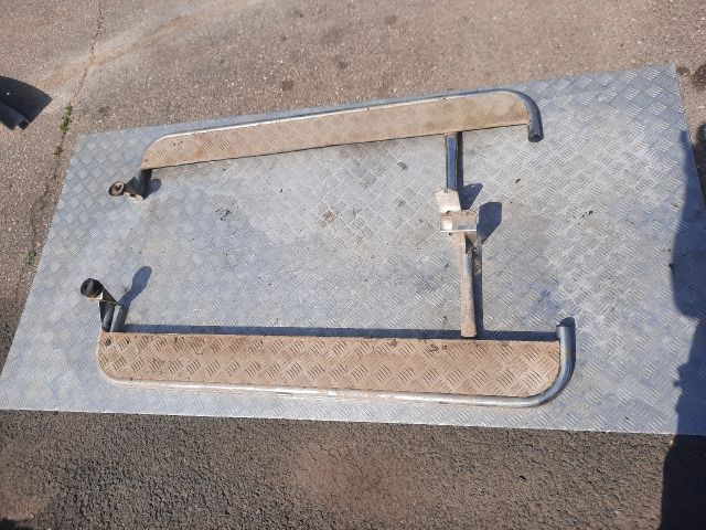 bontott SUZUKI VITARA Jobb Fellépő