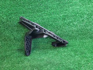 bontott SUZUKI VITARA Jobb Fényszóró Tartó