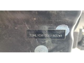 bontott SUZUKI VITARA Jobb Fényszóró