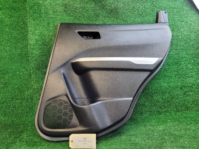 bontott SUZUKI VITARA Jobb hátsó Ajtó Kárpit