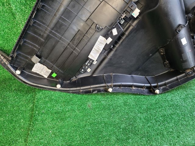 bontott SUZUKI VITARA Jobb hátsó Ajtó Kárpit