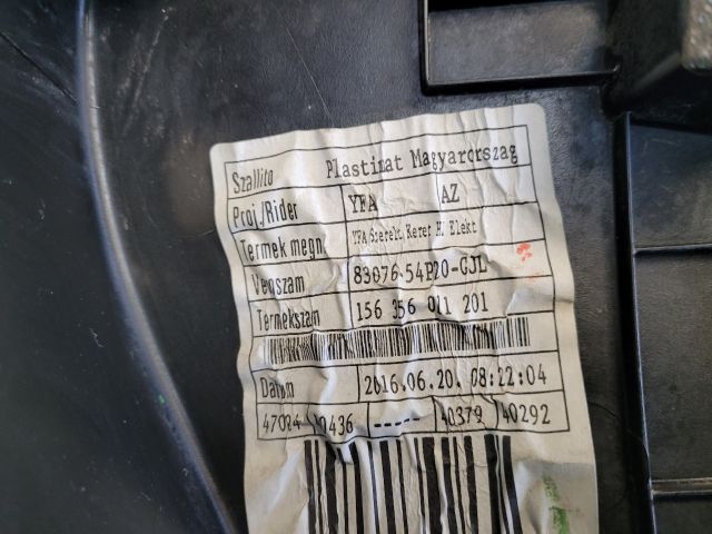 bontott SUZUKI VITARA Jobb hátsó Ajtó Kárpit