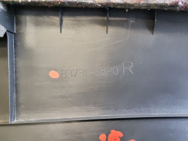 bontott SUZUKI VITARA Jobb hátsó Ajtó Kárpit