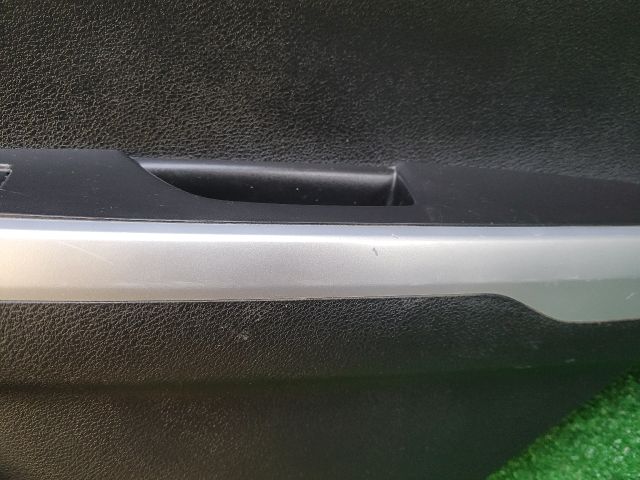 bontott SUZUKI VITARA Jobb hátsó Ajtó Kárpit