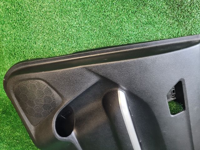 bontott SUZUKI VITARA Jobb hátsó Ajtó Kárpit