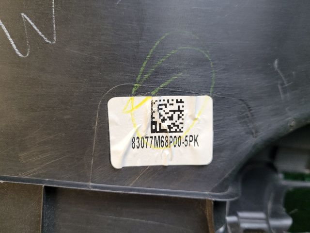 bontott SUZUKI VITARA Jobb hátsó Ajtó Kárpit