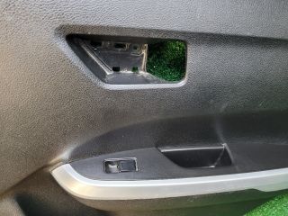 bontott SUZUKI VITARA Jobb hátsó Ajtó Kárpit