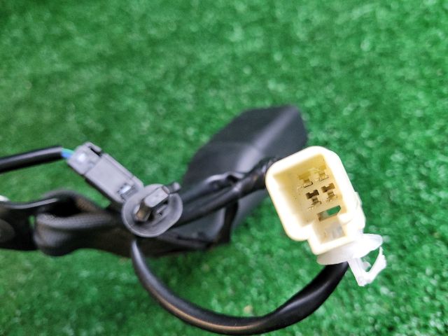 bontott SUZUKI VITARA Jobb hátsó Biztonsági Öv Csat