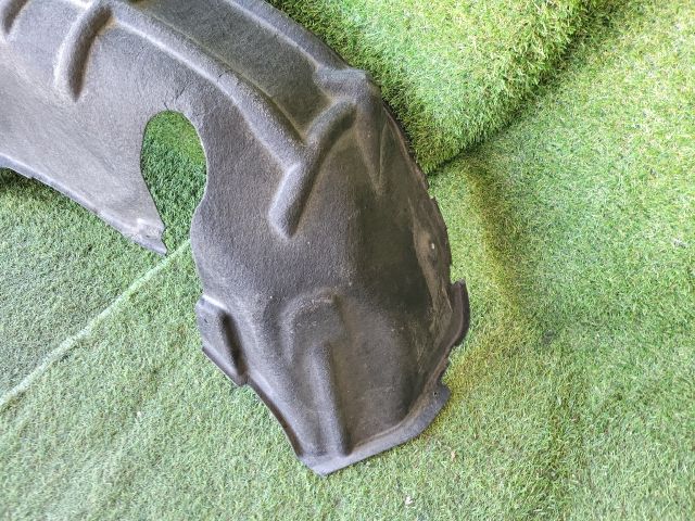 bontott SUZUKI VITARA Jobb hátsó Dobbetét (Kerékjárati, Műanyag)