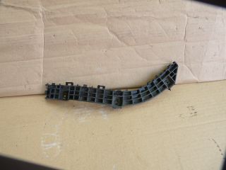 bontott SUZUKI VITARA Jobb hátsó Lökhárító Tartó (Műanyag)