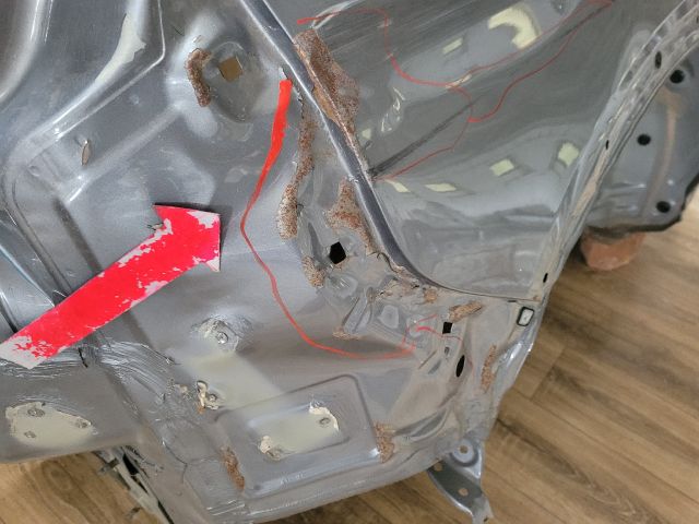 bontott SUZUKI VITARA Jobb hátsó Negyed Karosszéria Csomag