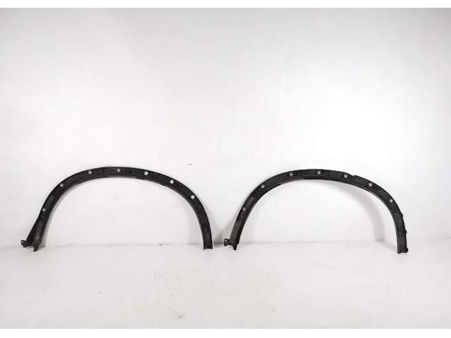 bontott SUZUKI VITARA Jobb hátsó Sárvédő Díszléc