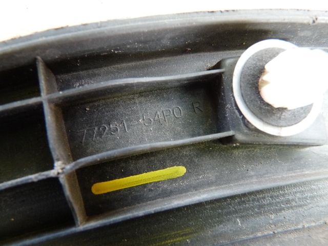 bontott SUZUKI VITARA Jobb hátsó Sárvédő Díszléc