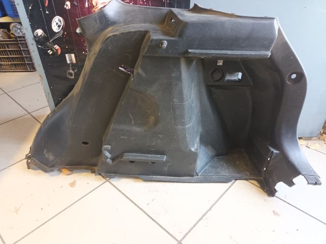 bontott SUZUKI VITARA Jobb Kalaptartó Tartó Konzol