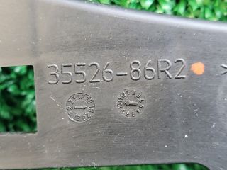 bontott SUZUKI VITARA Jobb Ködfényszóró Tartó