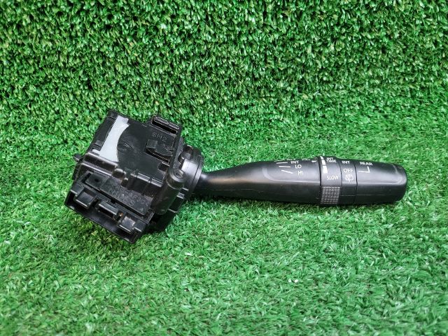 bontott SUZUKI VITARA Jobb Kormánykapcsoló Ablaktörlő