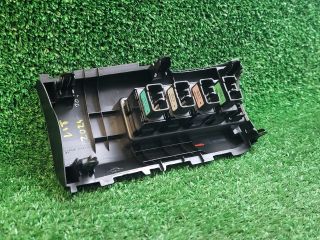 bontott SUZUKI VITARA Kipörgésgátló Kapcsoló