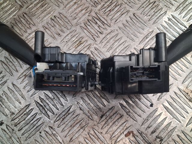 bontott SUZUKI VITARA Komplett Kormánykapcsoló (Bajuszkapcsoló)