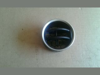 bontott SUZUKI VITARA Középső Bal Szellőző