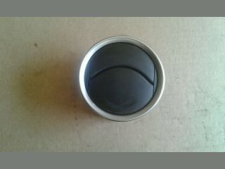 bontott SUZUKI VITARA Középső Jobb Szellőző